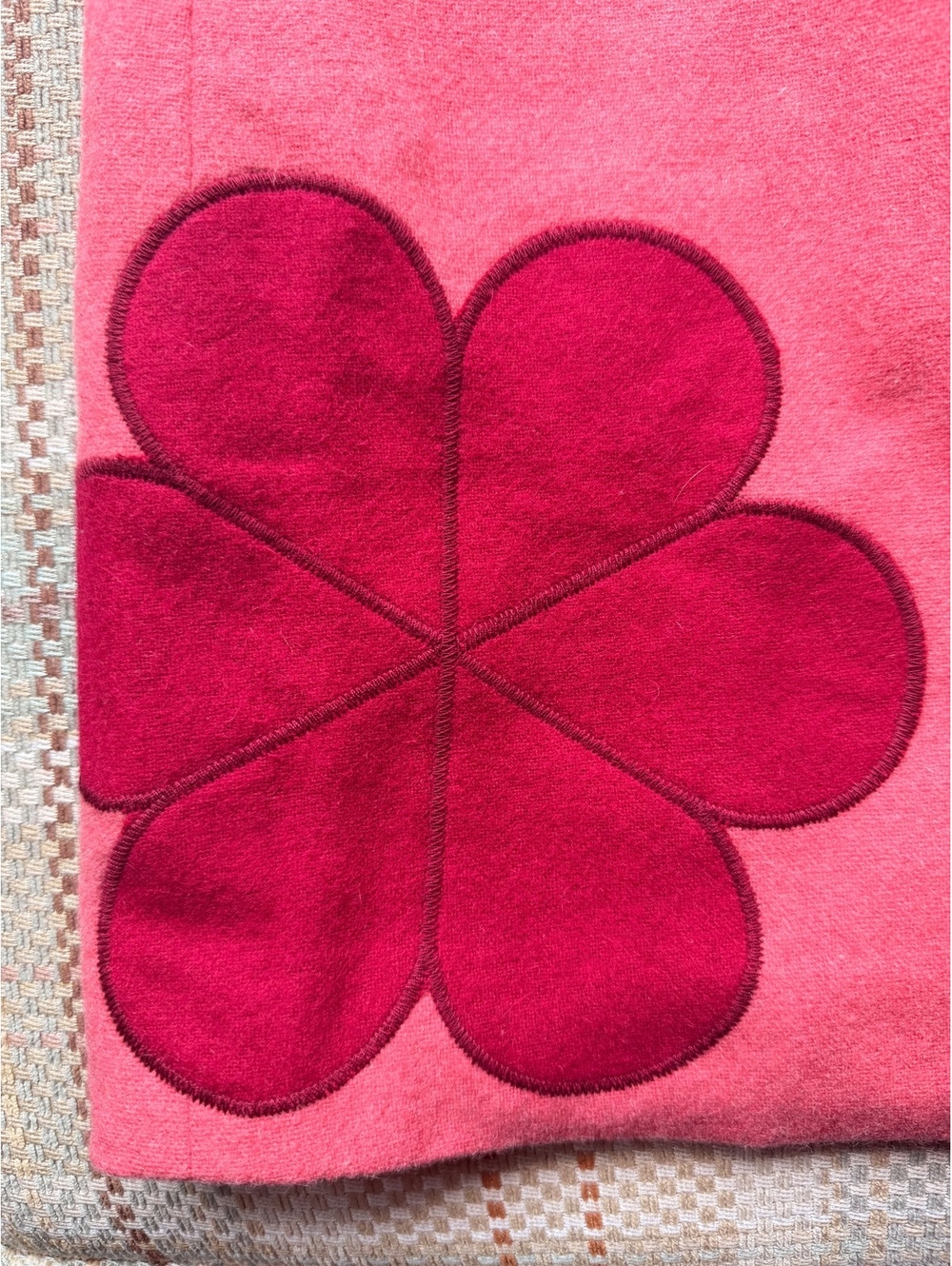 Vintage Boden Pink Wool Skirt with Burgundy Floral Appliqué Size 6 - Picture 7 of 7